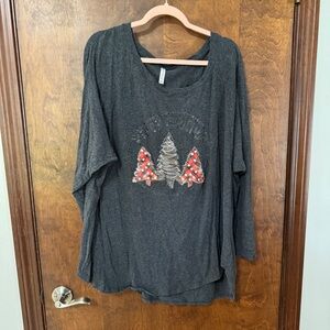 Chic Soul Gray Christmas Oversized Graphic Tee